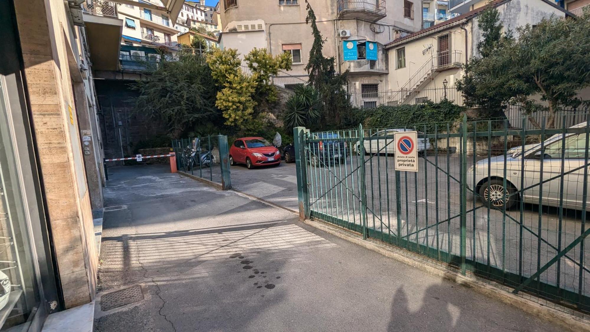 La Casa Di Iole Apartment Sanremo Luaran gambar
